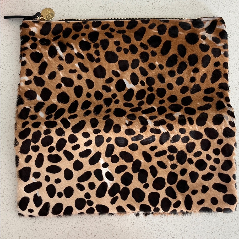 Clare V leopard clutch - Picture 5 of 10